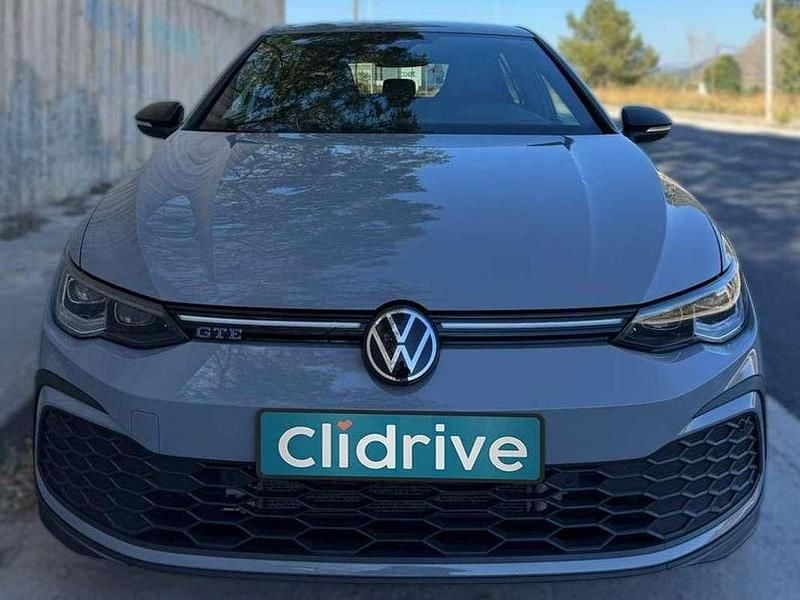 Usado VW Golf VIII GTE 150 CV (110 kW) 2022 Gris Berlina