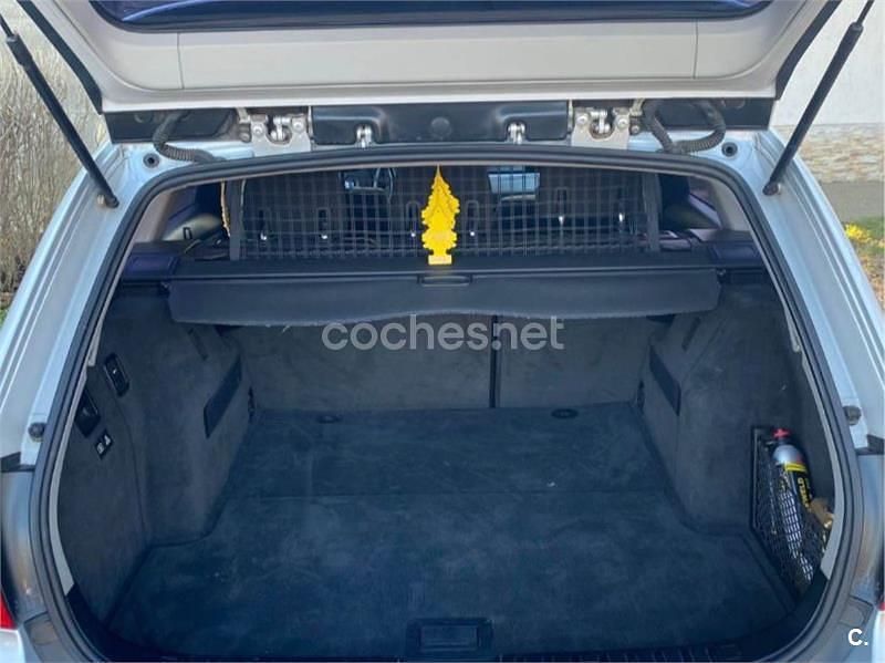 Usado BMW 320 163 CV (119 kW) 2007 Gris / plata Familiar