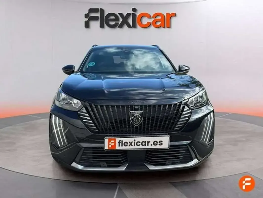 Usado Peugeot 2008 Allure 131 CV (96 kW) 2024 Negro SUV