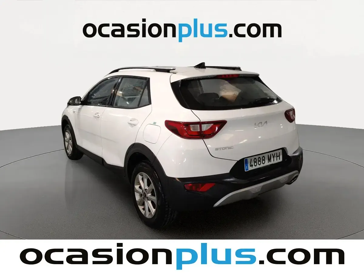 Usado Kia Stonic 79 CV (58 kW) 2025 Blanco SUV