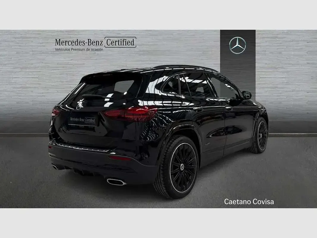 Usado Mercedes GLA200 150 CV (110 kW) 2025 Negro SUV