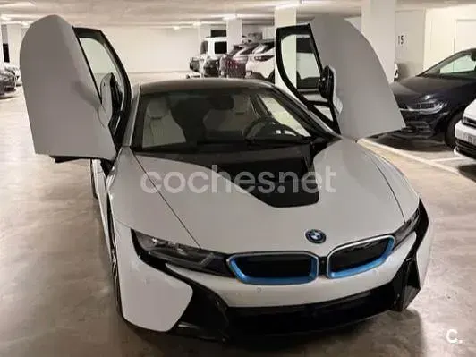 Usado BMW i8 362 CV (266 kW) 2014 Blanco Coupe