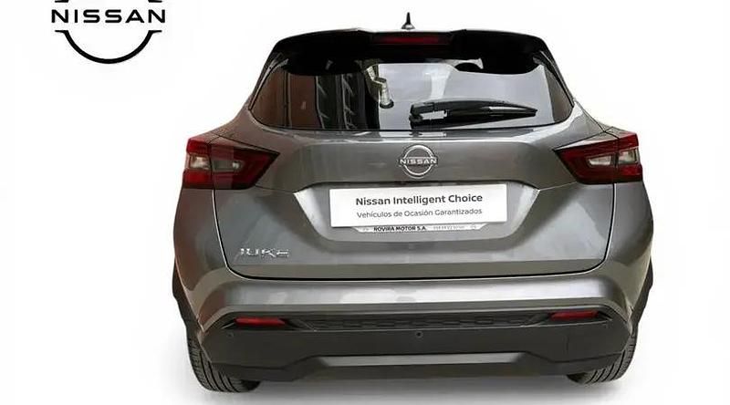 Usado Nissan Juke N-Connecta 114 CV (83 kW) 2023 Skline grey (metalizado) SUV