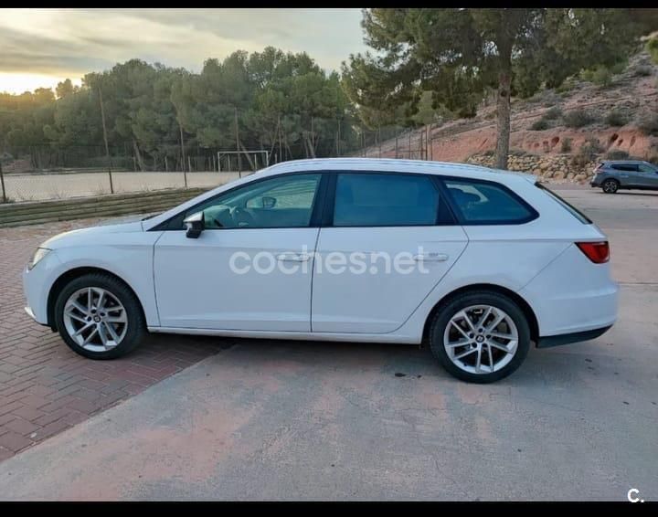 Blanco Usado 2014 Seat Leon ST Style Familiar | 9500 € (Precio justo) - Imagen 1/1