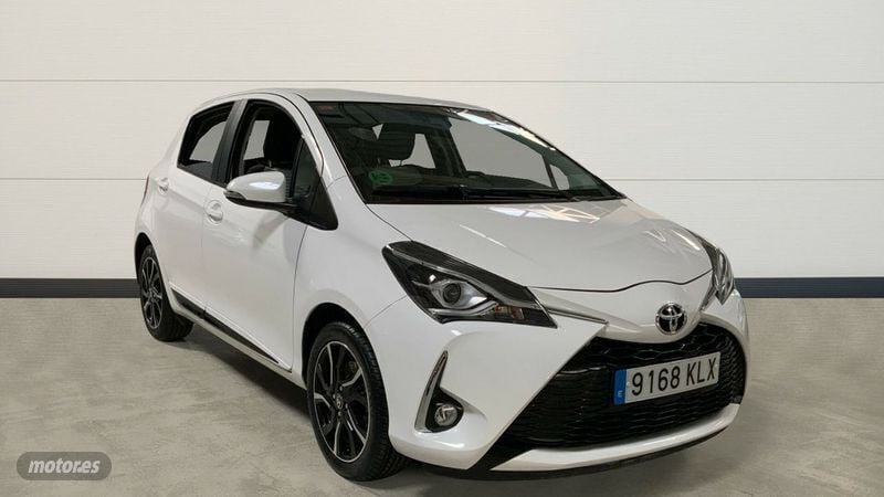 Usado Toyota Yaris 111 CV (81 kW) 2018 Blanco Utilitario
