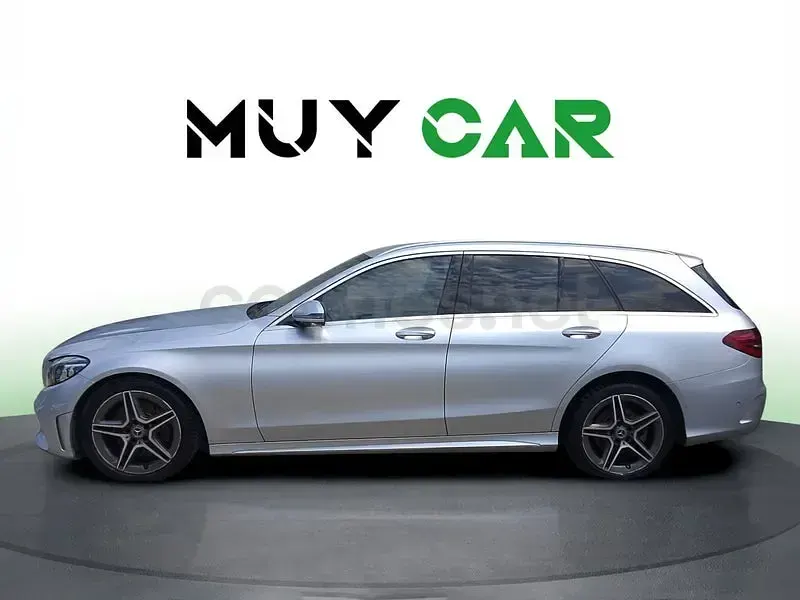 Usado Mercedes C300 258 CV (189 kW) 2019 Gris / plata Familiar