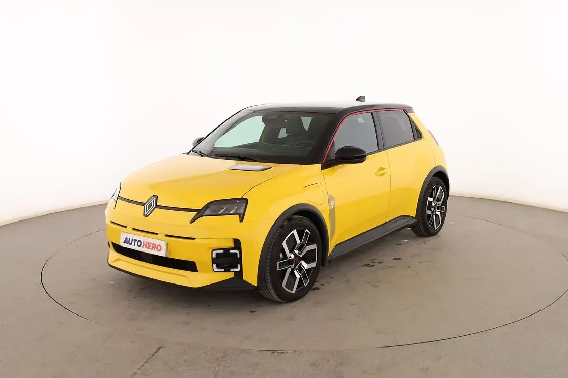 Usado Renault 5 E-Tech Komfort 110 kW (150 CV) 2025 Utilitario