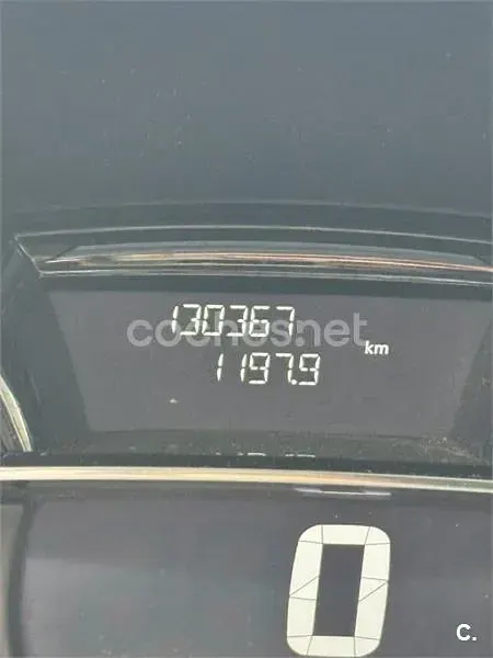 Usado Renault Clio IV LIMITED 90 CV (66 kW) 2017 Blanco Berlina