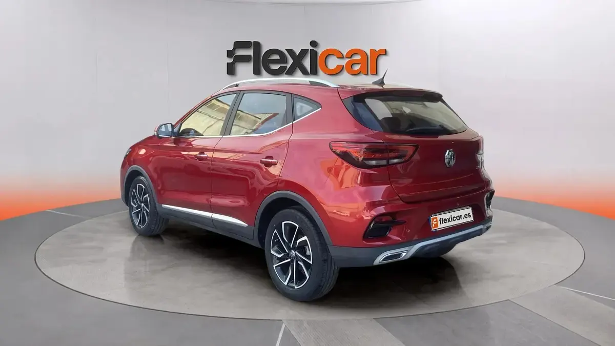 Usado MG ZS Luxury 106 CV (77 kW) 2021 Rojo SUV