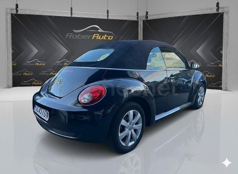 Usado VW New Beetle 105 CV (77 kW) 2007 Negro Utilitario