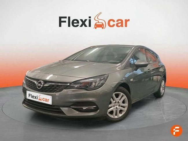 Usado Opel Astra Business Elegance 130 CV (95 kW) 2020 Gris Berlina
