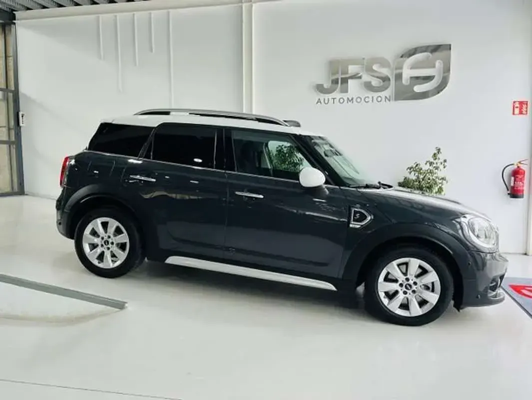 Usado Mini Cooper S 163 CV (119 kW) 2019 Gris Utilitario
