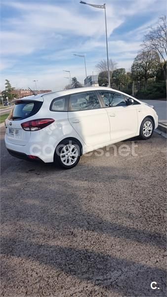 Usado Kia Carens 135 CV (99 kW) 2017 Blanco Monovolumen