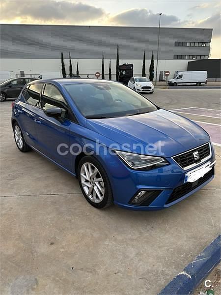 Usado Seat Ibiza FR 110 CV (80 kW) 2022 Azul Berlina