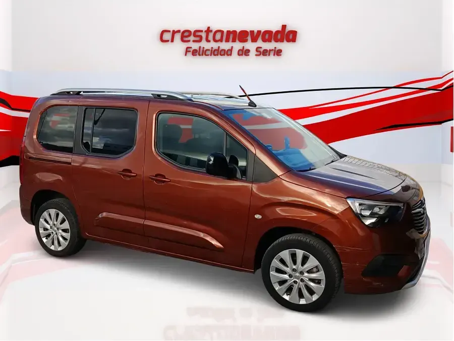 Usado Opel Combo Life Business 102 CV (75 kW) 2022 Monovolumen