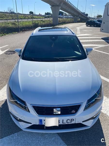 Usado Seat Leon ST FR 150 CV (110 kW) 2019 Blanco Familiar