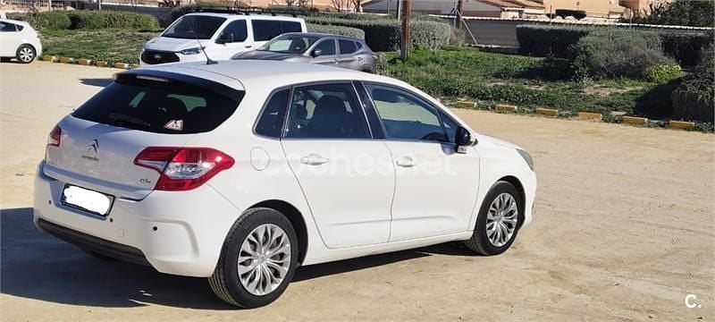 Usado Citroën C4 Seduction 92 CV (67 kW) 2011 Blanco Berlina