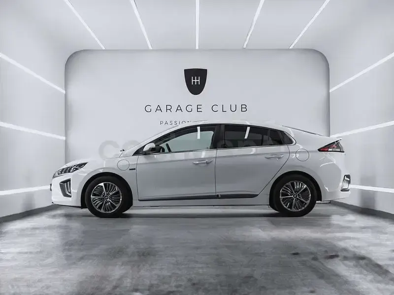 Usado Hyundai Ioniq 141 CV (103 kW) 2020 Blanco Utilitario