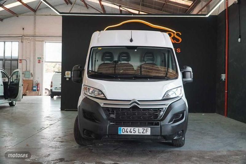Usado Citroën Jumper Start 140 CV (102 kW) 2022 Blanco Monovolumen