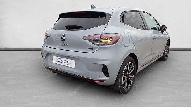 Usado Renault Clio V Techno 145 CV (106 kW) 2025 Gris