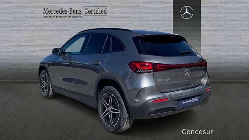 Usado Mercedes EQA250 139 kW (190 CV) 2022 Gris SUV
