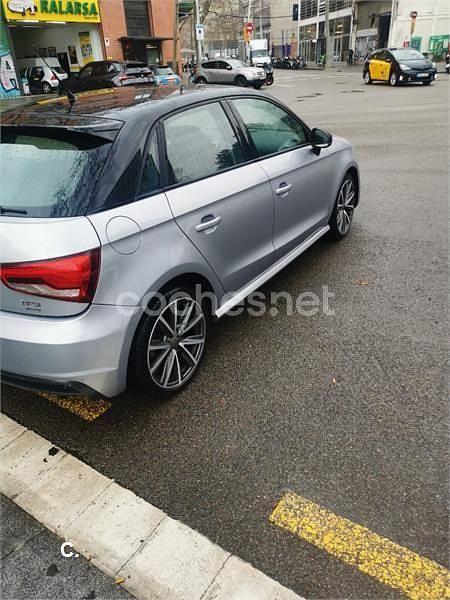 Usado Audi A1 Sportback 95 CV (69 kW) 2015 Gris / plata Utilitario