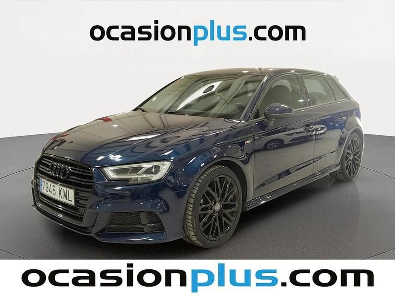 Usado Audi A3 S-Line 150 CV (110 kW) 2018 Azul Berlina