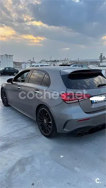 Usado Mercedes A250 224 CV (164 kW) 2020 Gris / plata Berlina