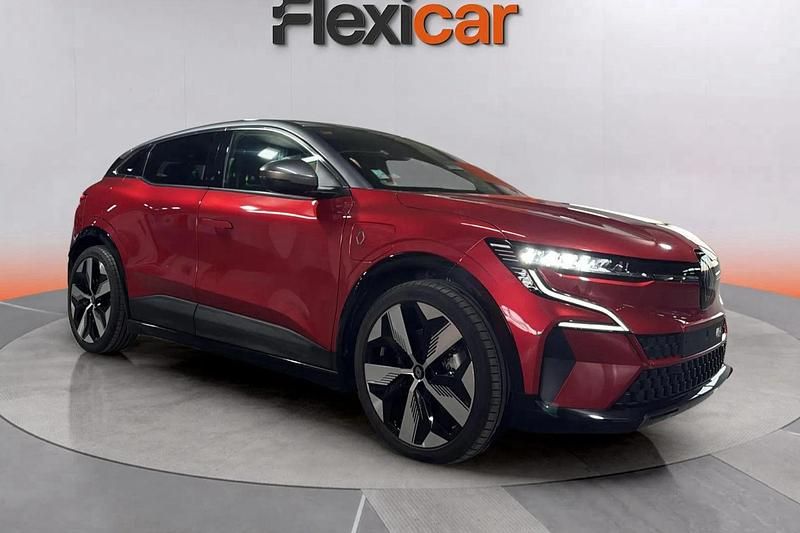 Rojo Usado 2022 Renault Megane E-Tech Techno Berlina | 22.990 € - Imagen 1/4