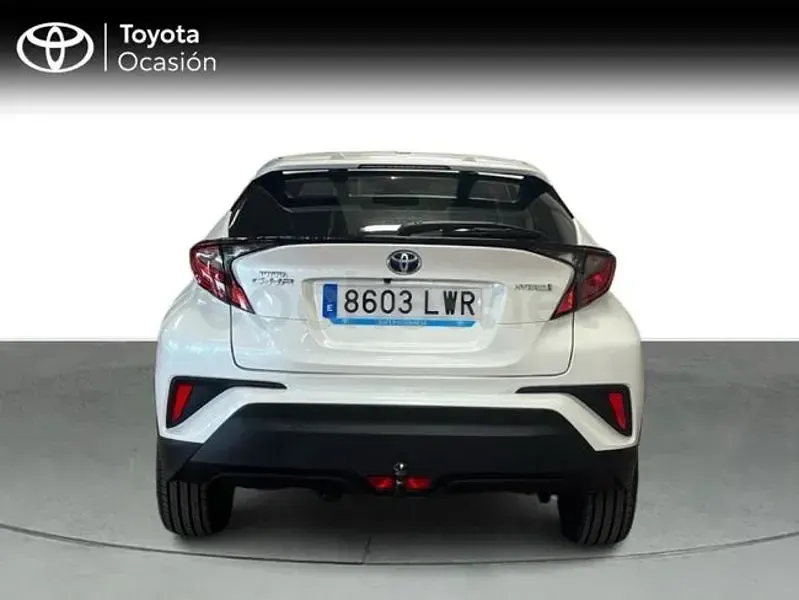 Usado Toyota C-HR Advance 122 CV (89 kW) 2022 Blanco SUV