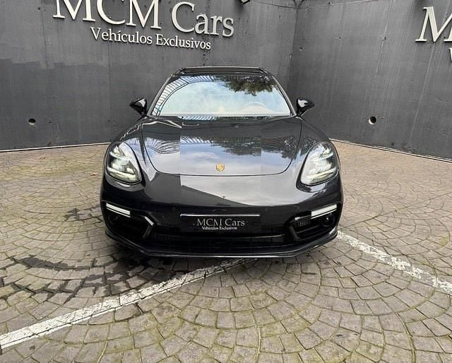 Begagnad Porsche Panamera Edition 462 HK (339 kW) 2020 Grå Kombi