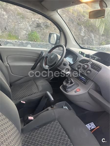 Usado Renault Kangoo 105 CV (77 kW) 2010 Blanco Monovolumen