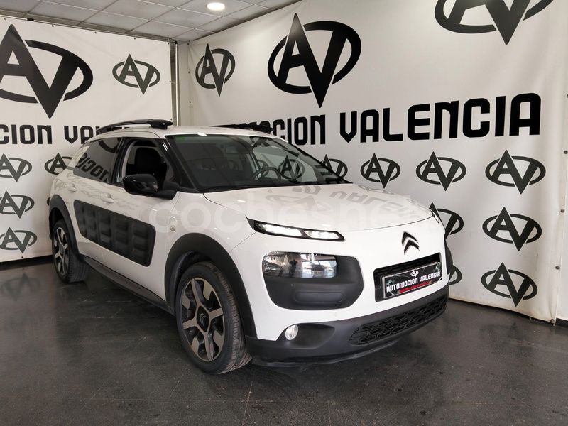 Blanco Usado 2015 Citroën C4 Cactus Live Utilitario | 9500 € (Precio justo) - Imagen 1/4