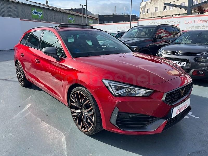 Usado Cupra Leon 245 CV (180 kW) 2021 Rojo Familiar