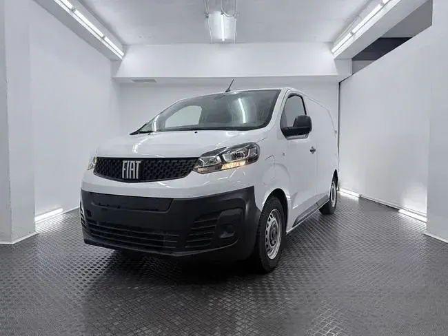 Usado Fiat Scudo 100 kW (136 CV) 2022 Blanco Van