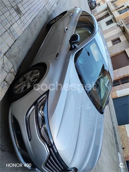 Usado Renault Talisman LIMITED 130 CV (95 kW) 2018 Gris / plata Berlina