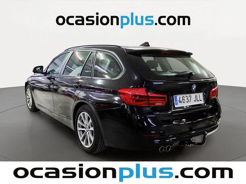 Usado BMW 320 190 CV (139 kW) 2016 Negro Familiar