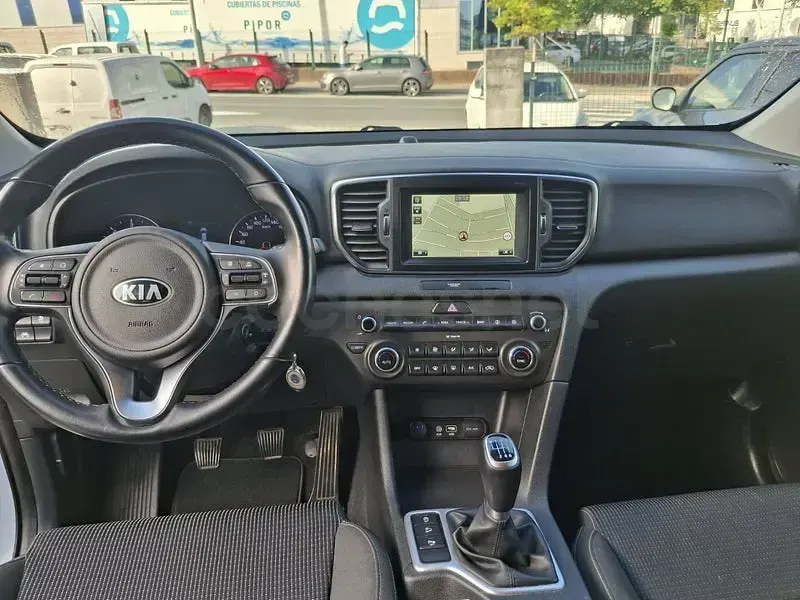 Usado Kia Sportage 115 CV (84 kW) 2016 Blanco SUV
