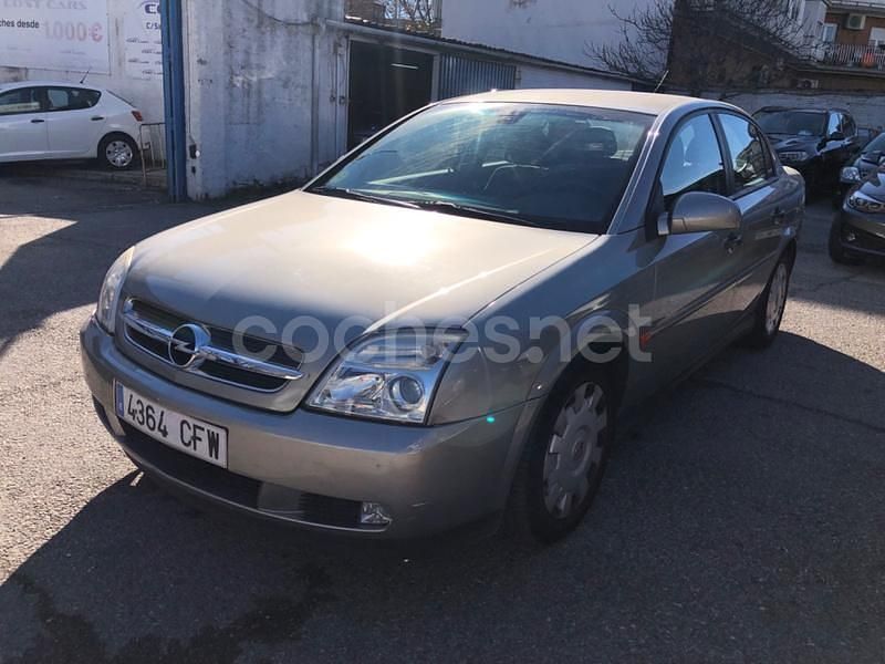 Beige Usado 2003 Opel Vectra Comfort Berlina | 2400 € (Buen precio) - Imagen 1/4