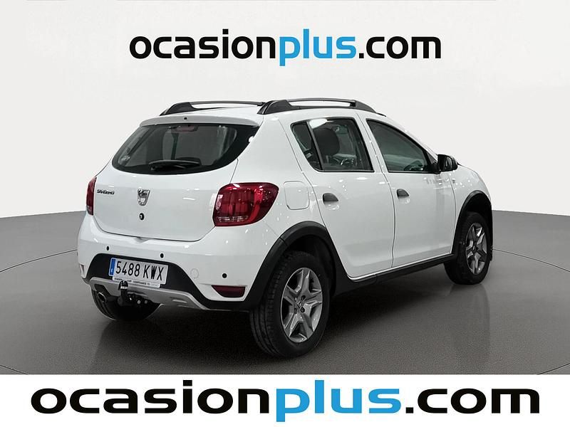 Usado Dacia Sandero Comfort 90 CV (66 kW) 2019 Blanco