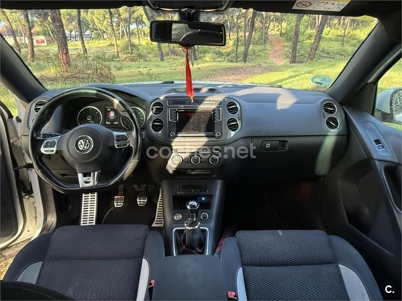 Usado VW Tiguan R-line 110 HP (80 kW) 2015 Branco SUV