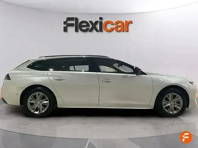 Usado Peugeot 508 Active 130 CV (95 kW) 2022 Blanco Berlina