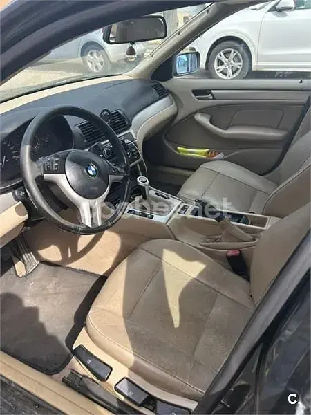 Usado BMW 320 150 HP (110 kW) 2003 Preto Sedan