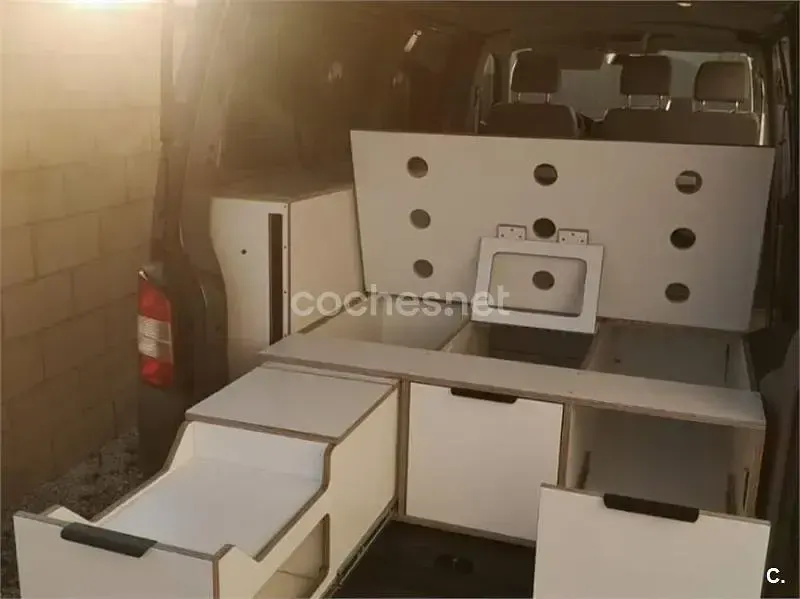 Usado VW T5 102 CV (75 kW) 2010 Gris / plata Van