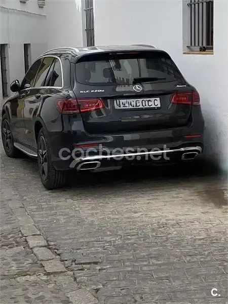 Usado Mercedes GLC220 170 CV (125 kW) 2019 Negro SUV