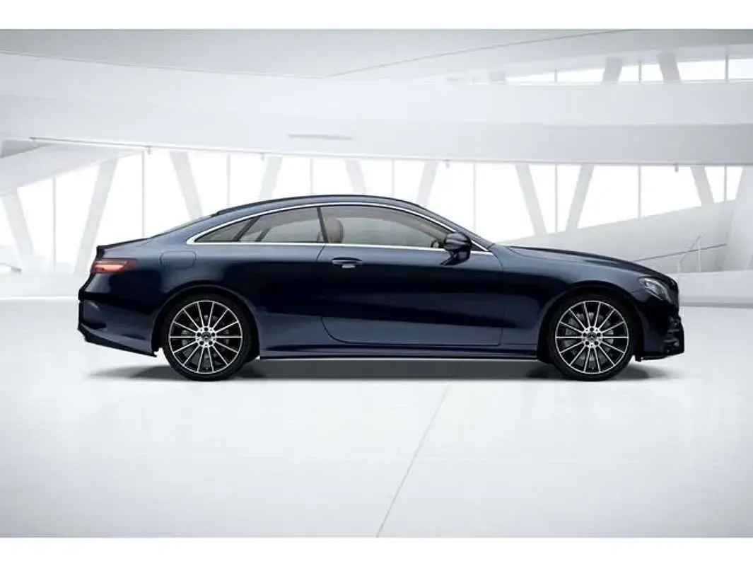 Usado Mercedes E350 299 CV (219 kW) 2020 Azul Coupe