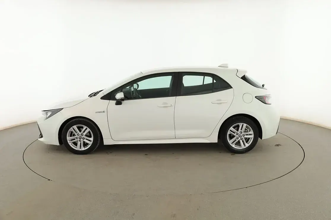Usado Toyota Corolla Business Edition 122 CV (89 kW) 2019 Blanco Berlina