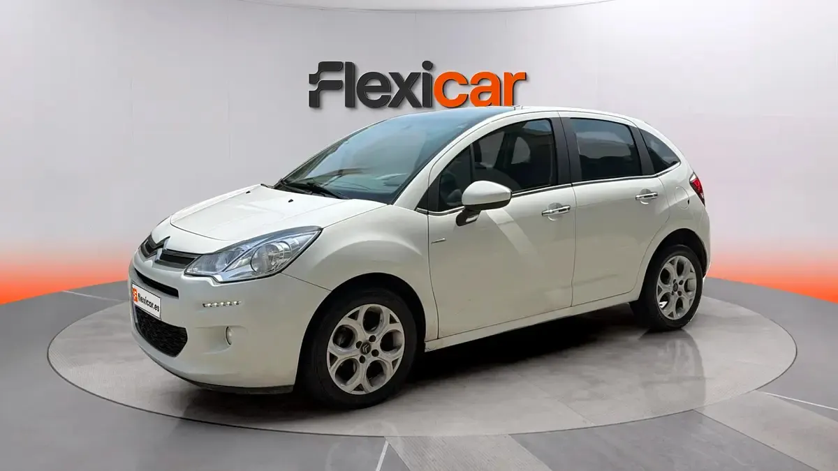 Usado Citroën C3 Exclusive 99 CV (72 kW) 2016 Blanco Berlina