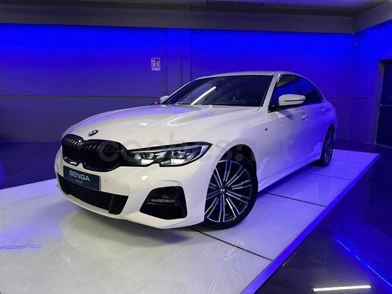 Usado BMW 318 Shadowline 150 HP (110 kW) 2022 Branco Sedan