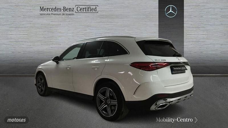 Usado Mercedes GLC200 204 CV (150 kW) 2024 Blanco SUV